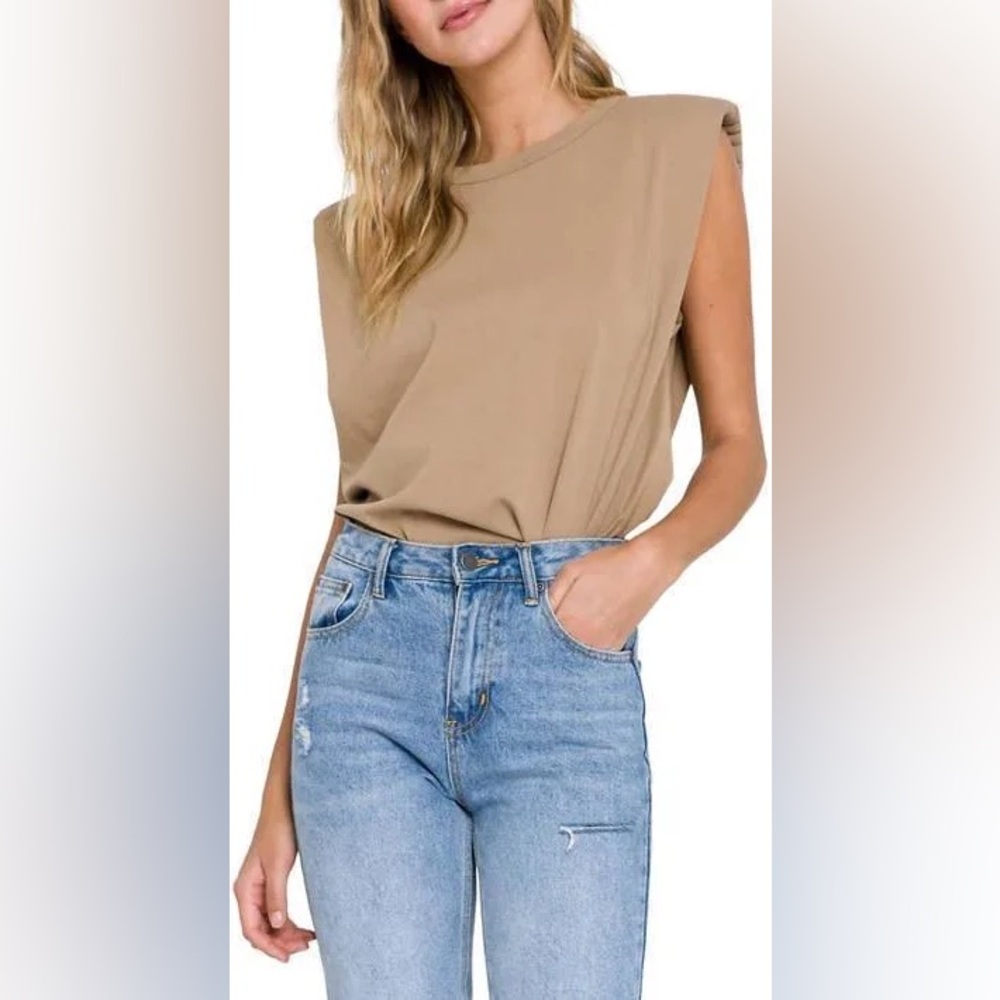 🆕 Endless Rose Tan Sleeveless Top with Shoulder Pads - Large